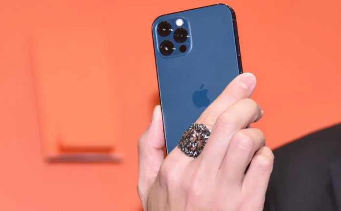 祁阳苹果手机维修分享iPhone12系列重启方法教程 